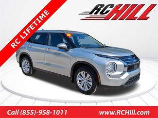 New 2025 Mitsubishi Outlander ES video 1