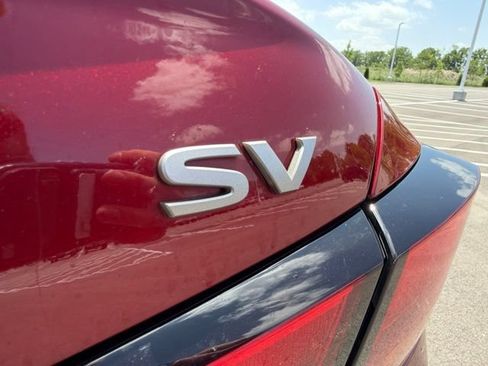 Used 2024 Nissan Altima 2.5 SV FWD image 9