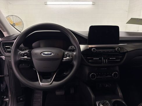 Used 2025 Ford Escape Active FWD image 8