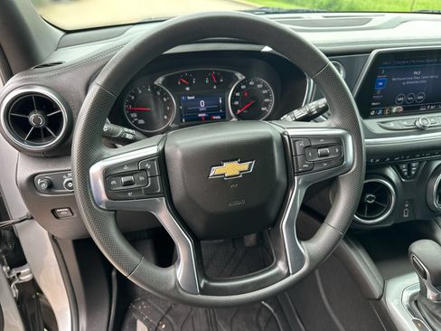 Used 2022 Chevrolet Blazer LT FWD image 14
