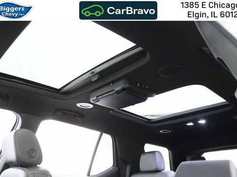Certified 2023 Chevrolet Traverse LT w/ LT Premium Package AWD/4WD image 34