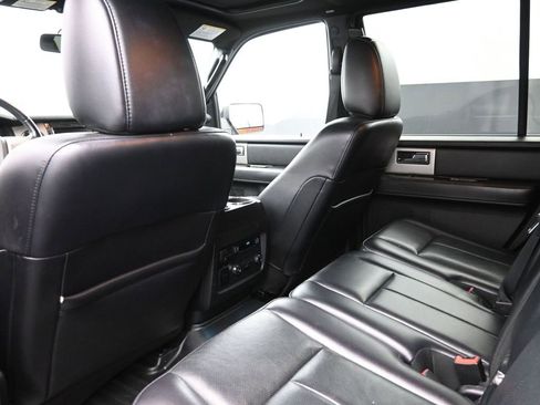 Used 2017 Ford Expedition Limited image 25