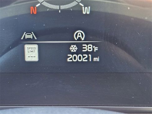 Used 2024 Kia Sportage EX image 32