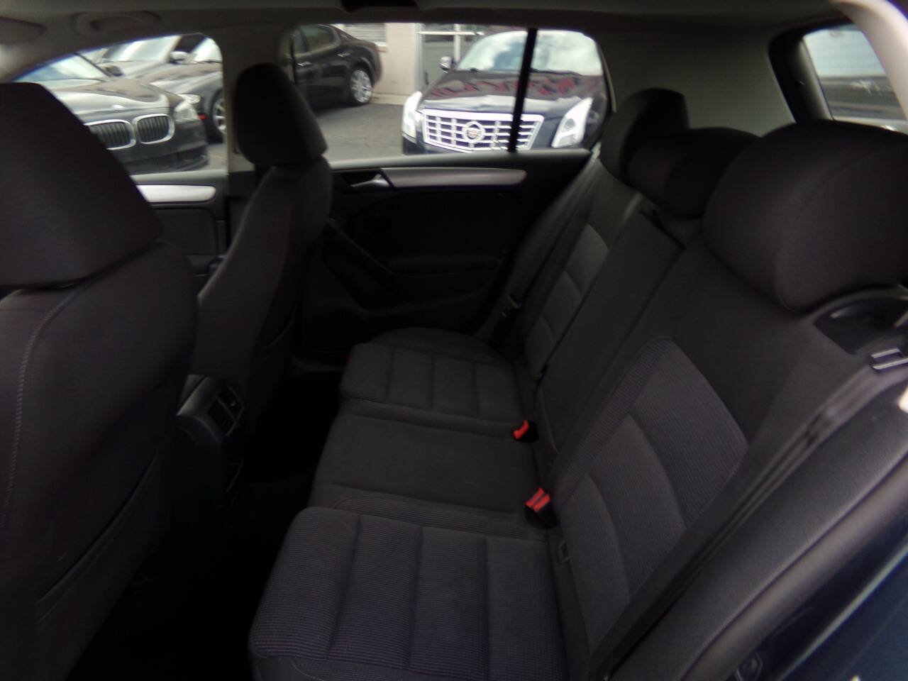 Used 2013 Volkswagen Golf TDI FWD image 12