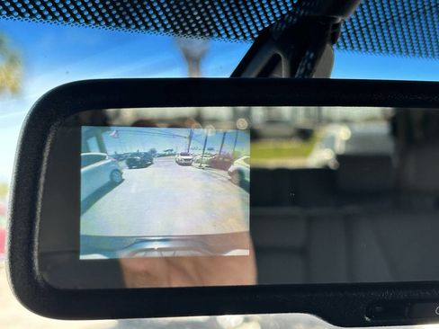 Used 2010 Honda Pilot EX-L image 12