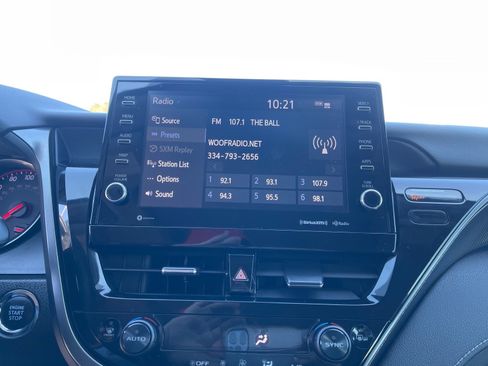 Used 2023 Toyota Camry XSE image 5