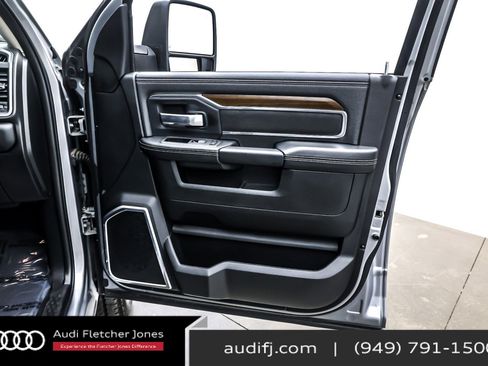 Used 2024 RAM 2500 Laramie image 24