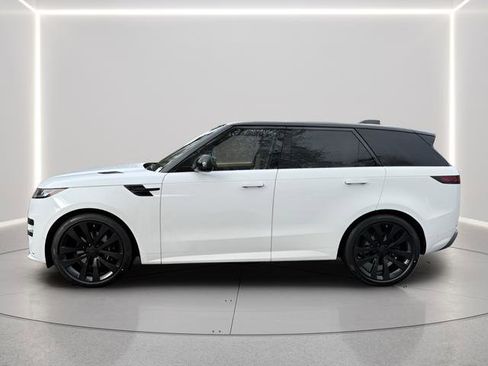 New 2026 Land Rover Range Rover Sport Dynamic SE AWD/4WD image 2