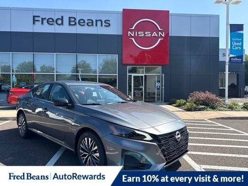New 2026 Nissan Altima 2.5 SV AWD/4WD image 1