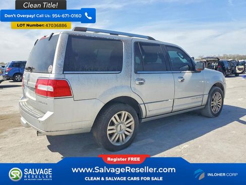 Used 2013 Lincoln Navigator 2WD w/ HD Trailer Tow Pkg image 4