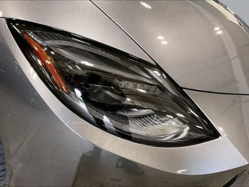Used 2024 Nissan Z Performance w/ Floor Mat Package RWD image 27