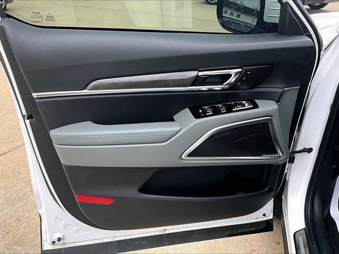Used 2024 Kia Telluride SX Prestige X-Line image 19