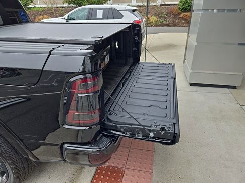 Used 2023 RAM 1500 Limited image 64