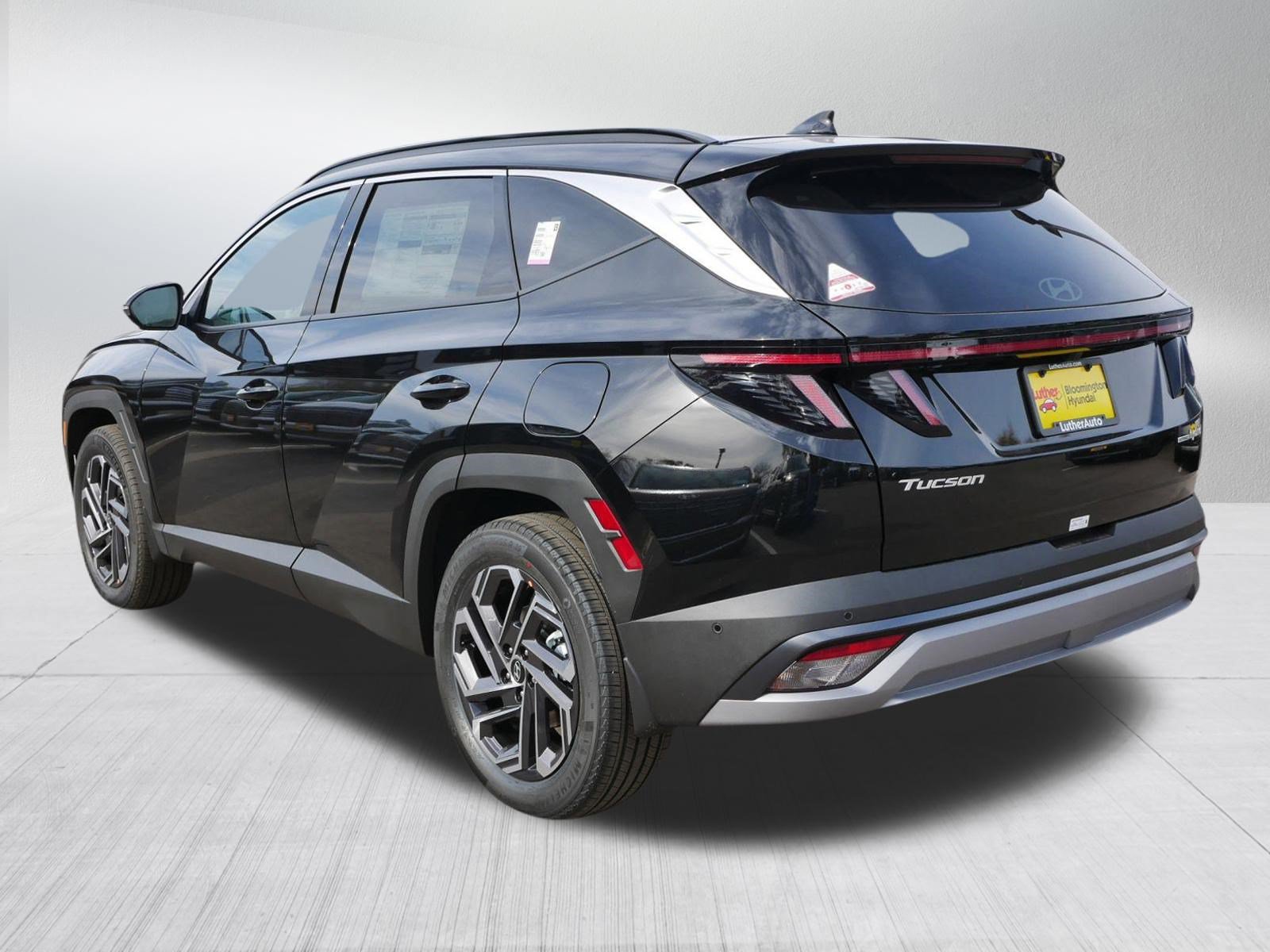 New 2026 Hyundai Tucson Limited AWD/4WD image 3