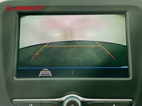 Used 2020 Chevrolet Equinox LT FWD image 20