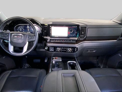 Used 2022 GMC Sierra 1500 Elevation w/ Elevation Premium Package AWD/4WD image 16