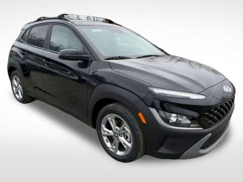 Used 2023 Hyundai Kona SEL w/ Convenience Package image 2