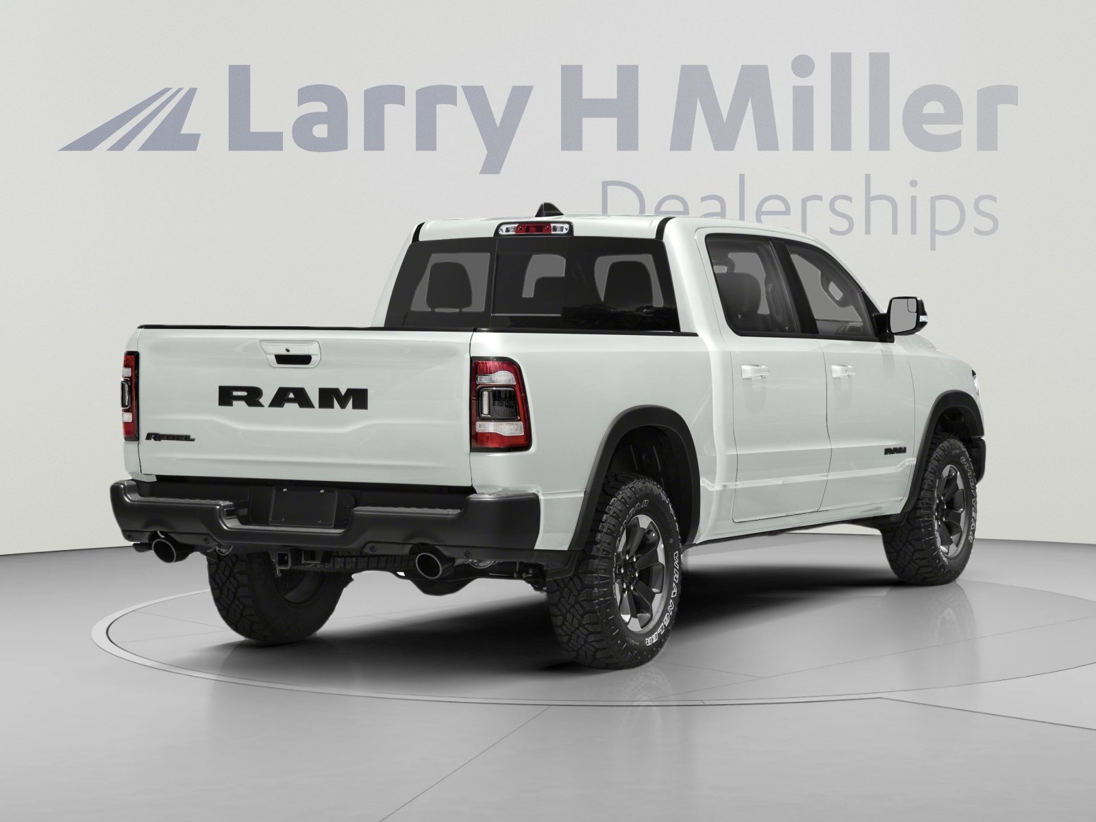 Used 2019 RAM 1500 Rebel w/ Rebel Level 1 Equipment Group AWD/4WD image 2