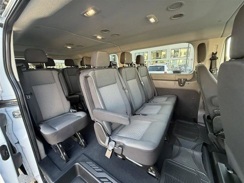 Used 2023 Ford Transit 350 XLT RWD image 16