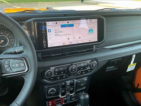 New 2025 Jeep Gladiator Mojave w/ Safety Group image 6