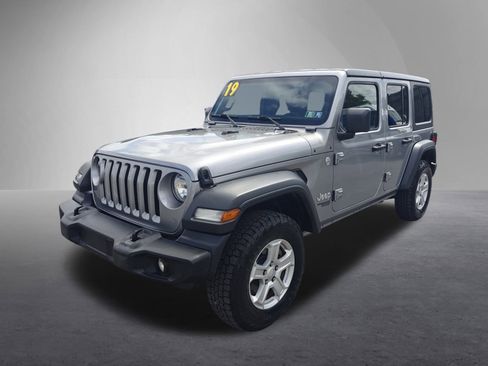 Used 2019 Jeep Wrangler Unlimited Sport S image 9