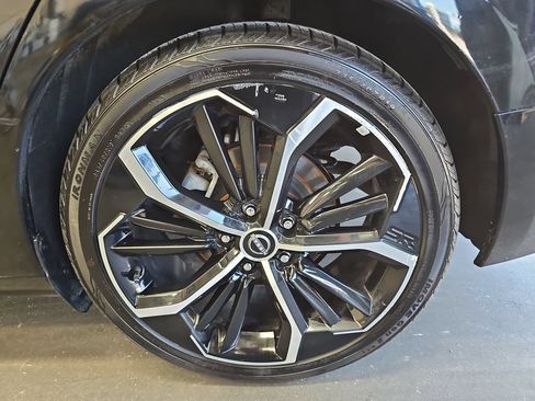 Used 2024 Nissan Altima 2.5 SR FWD image 31