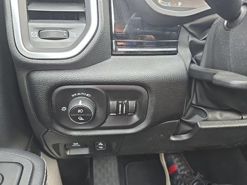 Used 2026 RAM 1500 Laramie w/ Night Edition AWD/4WD image 22