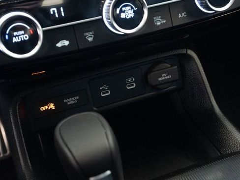 Certified 2025 Honda Civic Sport image 26