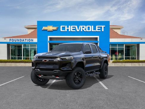 New 2026 Chevrolet Colorado ZR2 w/ Midnight Edition AWD/4WD image 9