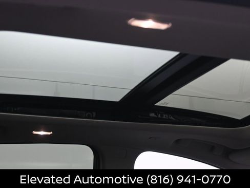 Certified 2025 Nissan Murano SL AWD/4WD image 11