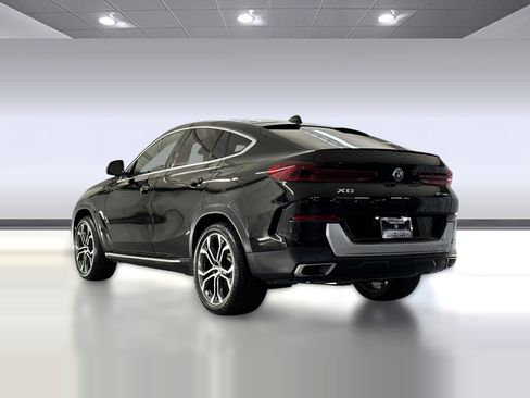 Used 2020 BMW X6 sDrive40i w/ Premium Package image 3