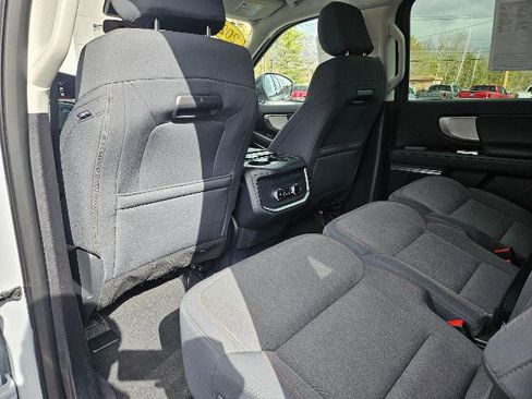Certified 2025 Ford Expedition Max Active AWD/4WD image 12
