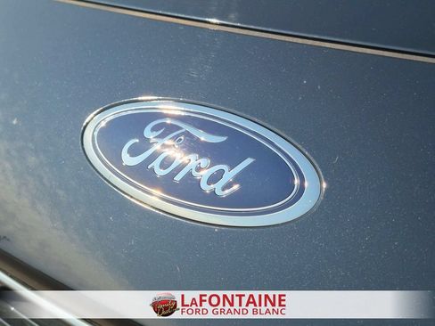 Used 2022 Ford Escape SE w/ Convenience Package AWD/4WD image 9