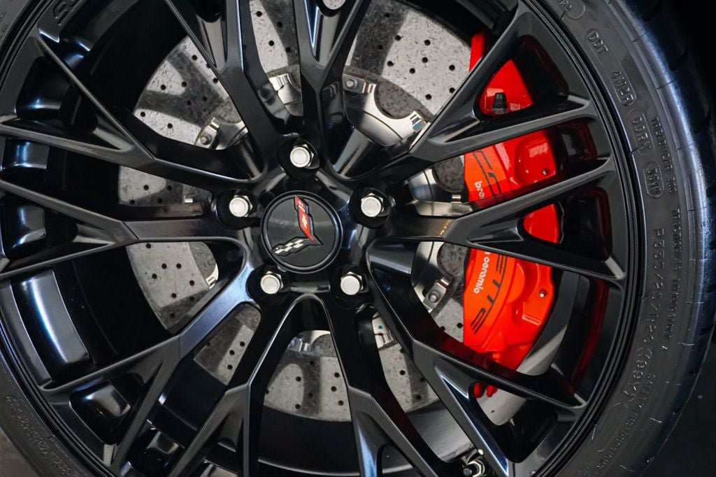 Used 2016 Chevrolet Corvette Z06 w/ Z07 Performance Package RWD image 69