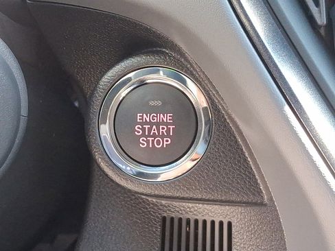 New 2025 Subaru Crosstrek 2.5i Limited image 19