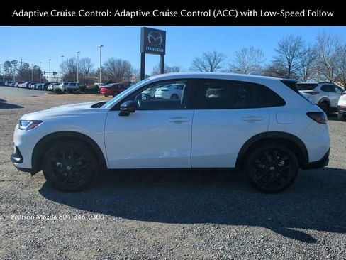 Used 2025 Honda HR-V Sport image 8