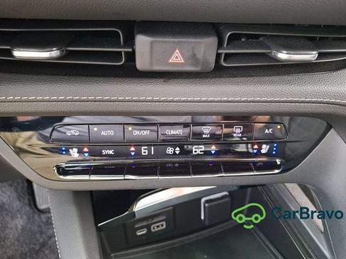 Certified 2023 Buick Envision Avenir AWD/4WD image 16