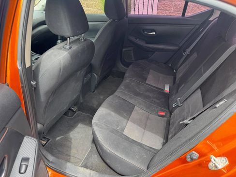Used 2021 Nissan Sentra SR FWD image 15