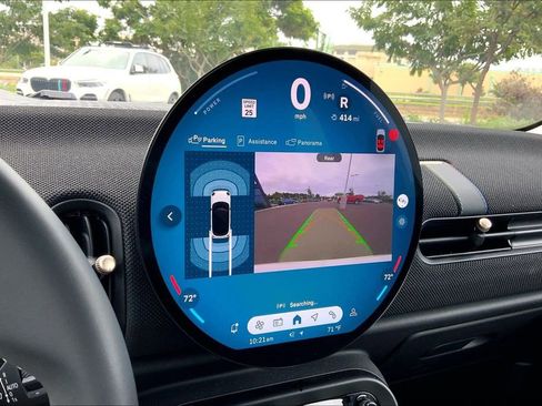 Certified 2025 MINI Cooper S image 23