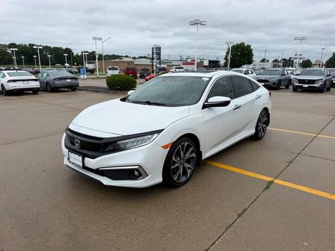 Used 2020 Honda Civic Touring image 6