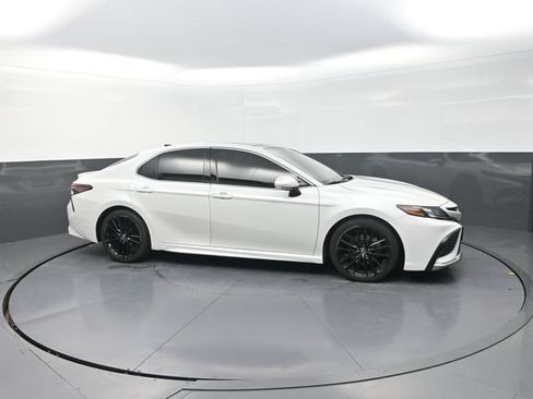 Certified 2022 Toyota Camry XSE w/ Navigation Package FWD image 37