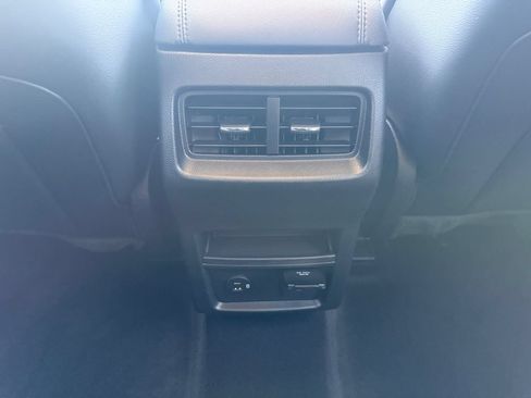 Used 2022 Ford Edge SEL w/ Convenience Package AWD/4WD image 26