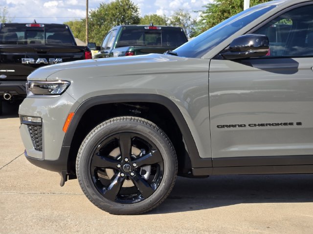 New 2027 Jeep Grand Cherokee Limited AWD/4WD image 6