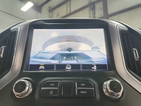 Used 2021 GMC Sierra 1500 SLT w/ SLT Premium Package AWD/4WD image 29