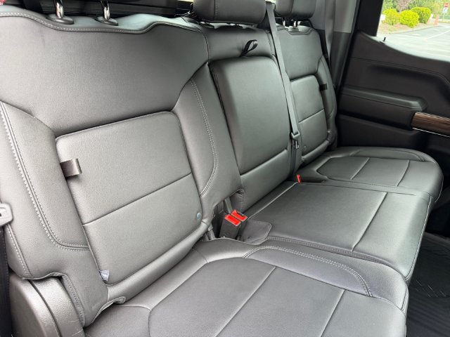 Used 2020 Chevrolet Silverado 1500 LT Trail Boss AWD/4WD image 22