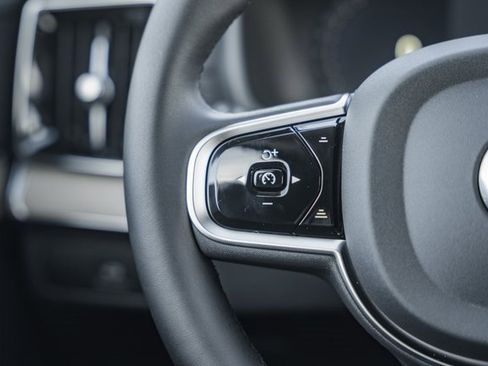 New 2026 Volvo XC90 B6 Plus image 29