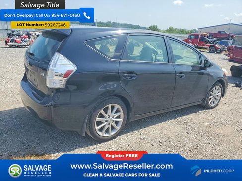 Used 2014 Toyota Prius V Five FWD image 4