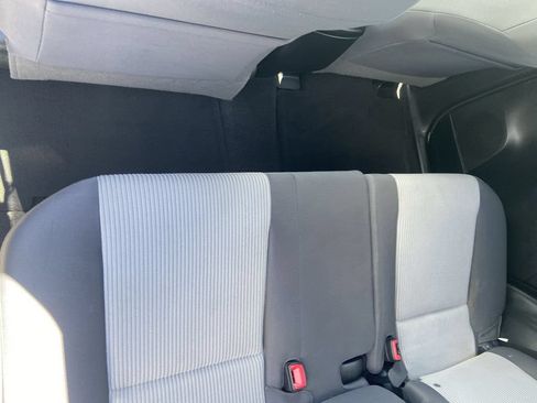 Used 2015 Toyota RAV4 LE AWD/4WD image 33