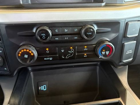 Used 2024 Ford F350 XLT w/ FX4 Off-Road Package AWD/4WD image 21