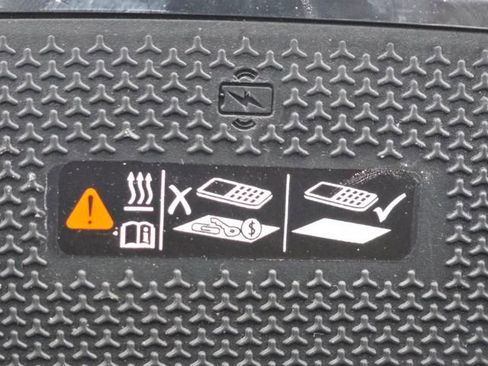 New 2026 Chevrolet Equinox LT w/ Convenience Package II image 11